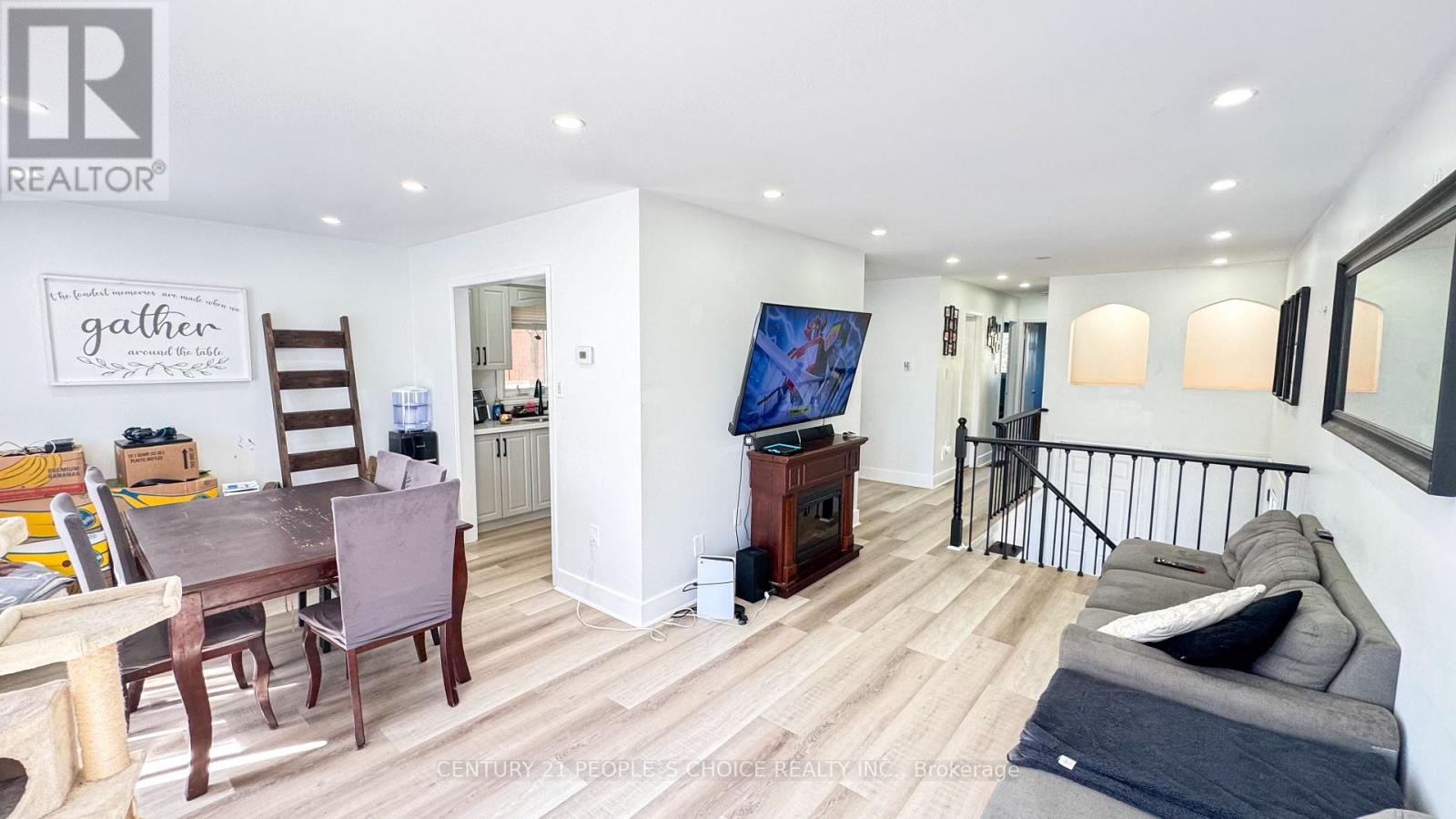 18 Ward Drive, Barrie (Painswick North), Ontario  L4N 7N9 - Photo 14 - S12510922