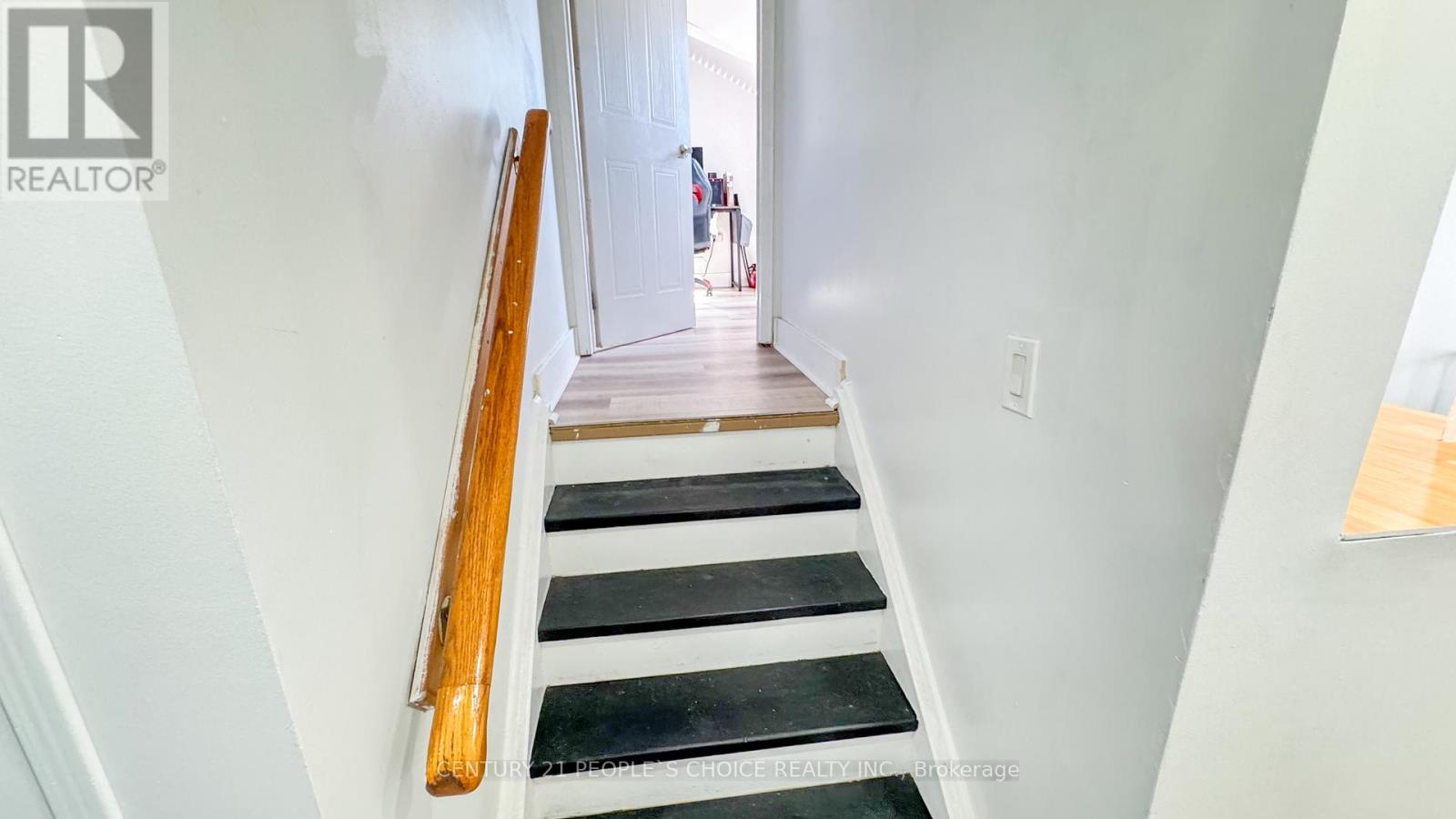 18 Ward Drive, Barrie (Painswick North), Ontario  L4N 7N9 - Photo 24 - S12510922