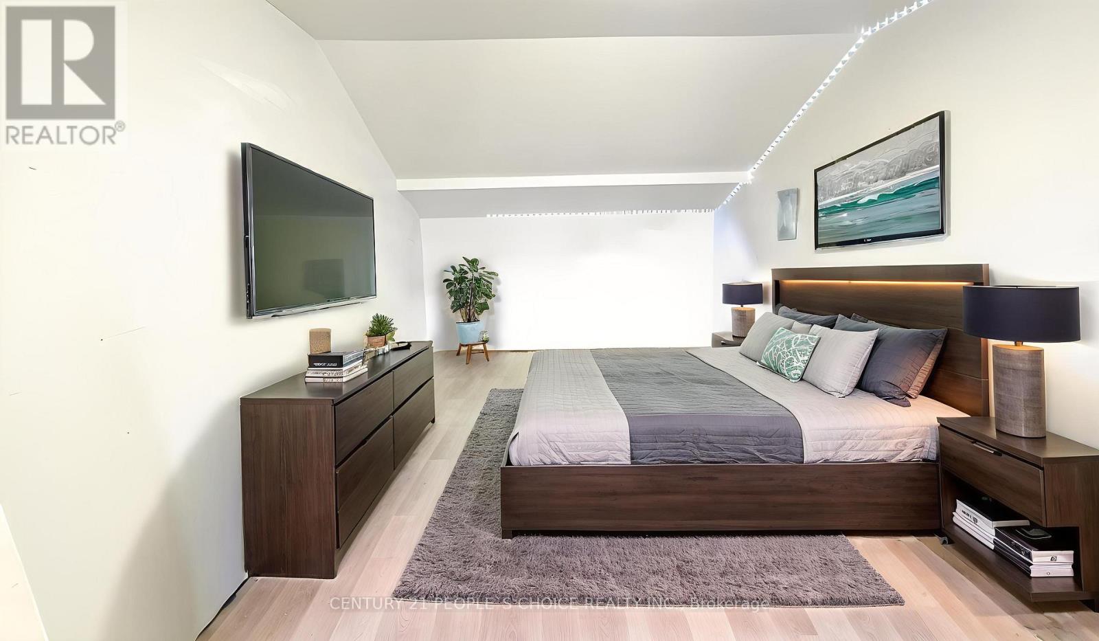 18 Ward Drive, Barrie (Painswick North), Ontario  L4N 7N9 - Photo 25 - S12510922