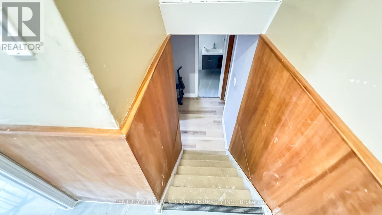 18 Ward Drive, Barrie (Painswick North), Ontario  L4N 7N9 - Photo 27 - S12510922