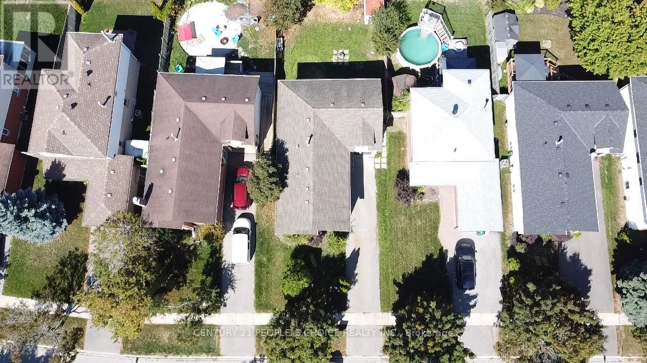 18 Ward Drive, Barrie (Painswick North), Ontario  L4N 7N9 - Photo 6 - S12510922