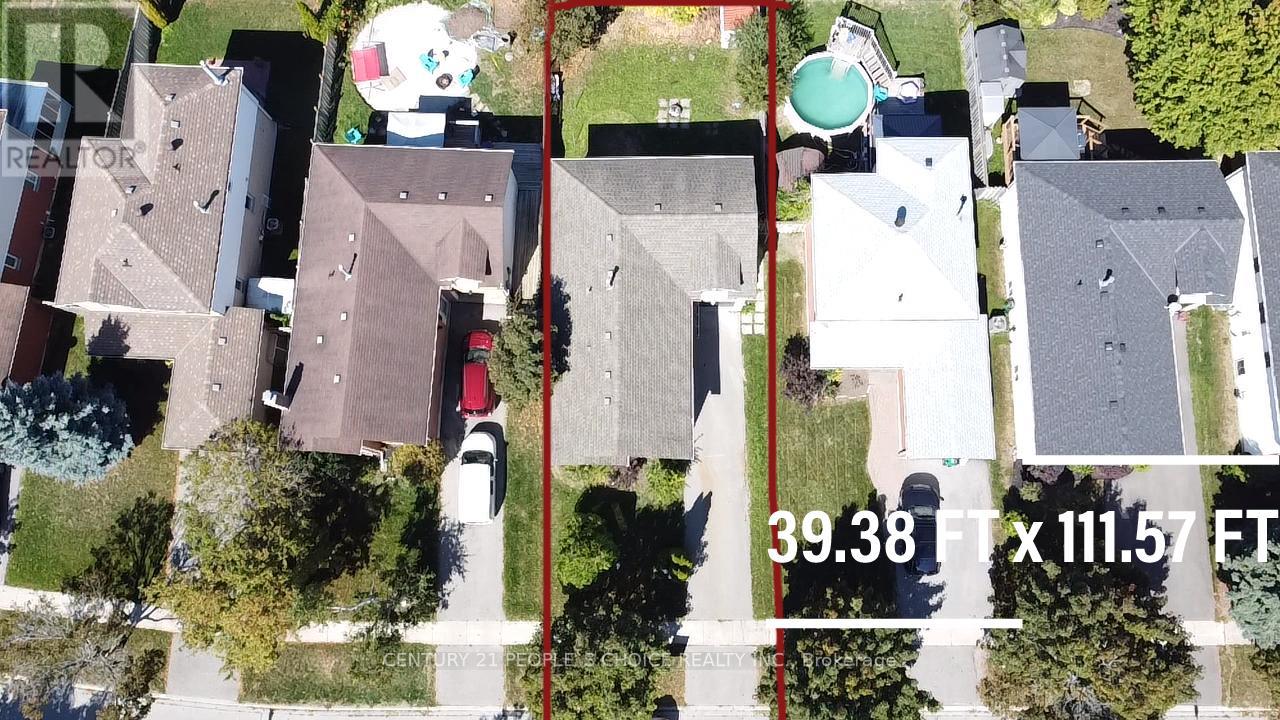 18 Ward Drive, Barrie (Painswick North), Ontario  L4N 7N9 - Photo 7 - S12510922