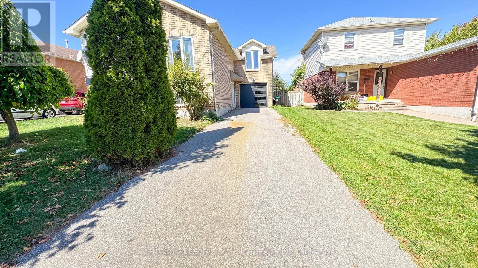 18 Ward Drive, Barrie (Painswick North), Ontario  L4N 7N9 - Photo 8 - S12510922