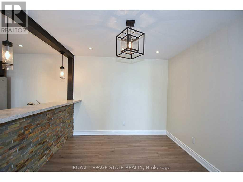 821 - 1450 Glen Abbey Gate, Oakville, Ontario  L6M 2V7 - Photo 10 - W12510896