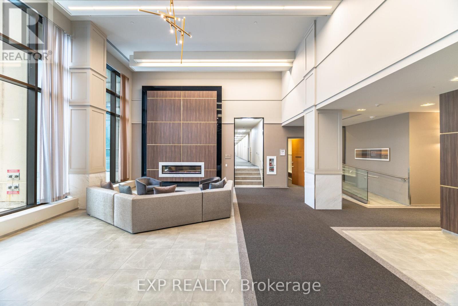 1221 - 4055 Parkside Village Drive, Mississauga, Ontario  L5B 0K8 - Photo 4 - W12510954