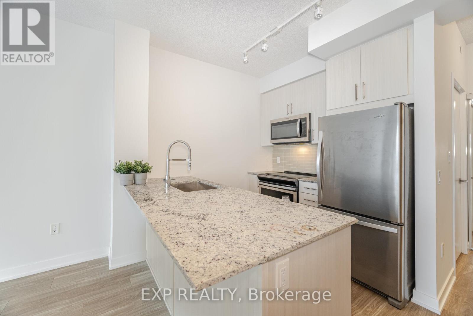 1221 - 4055 Parkside Village Drive, Mississauga, Ontario  L5B 0K8 - Photo 8 - W12510954