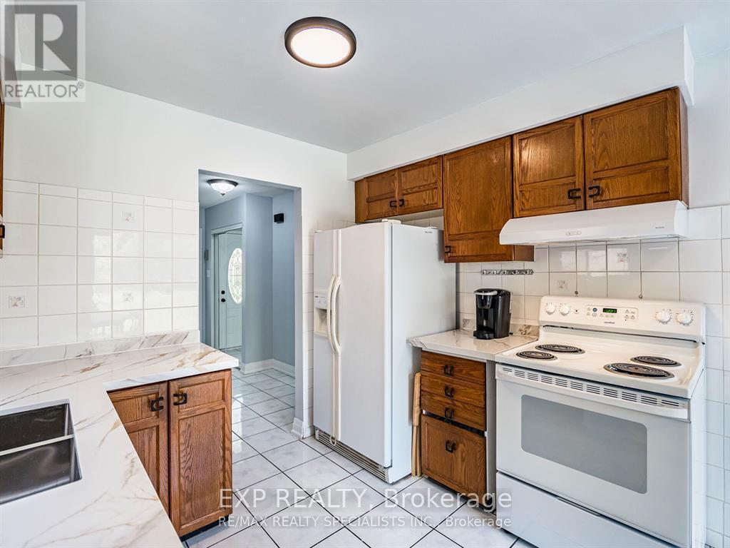 3137 Osbourne Road, Mississauga, Ontario  L5L 4A1 - Photo 16 - W12510956