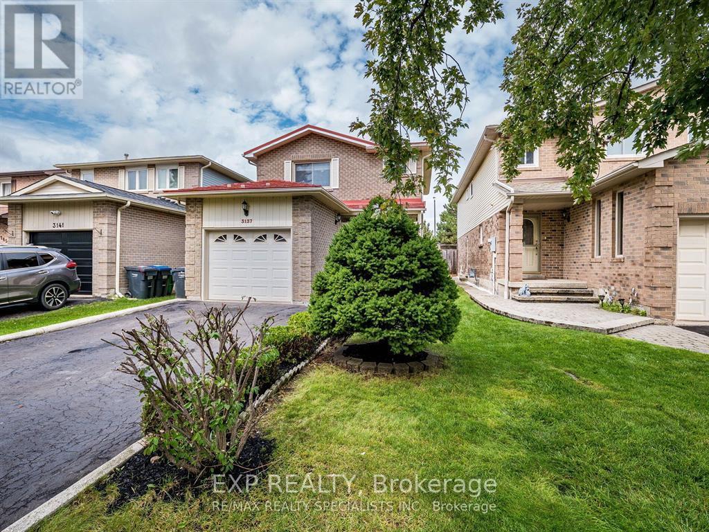 3137 Osbourne Road, Mississauga, Ontario  L5L 4A1 - Photo 2 - W12510956