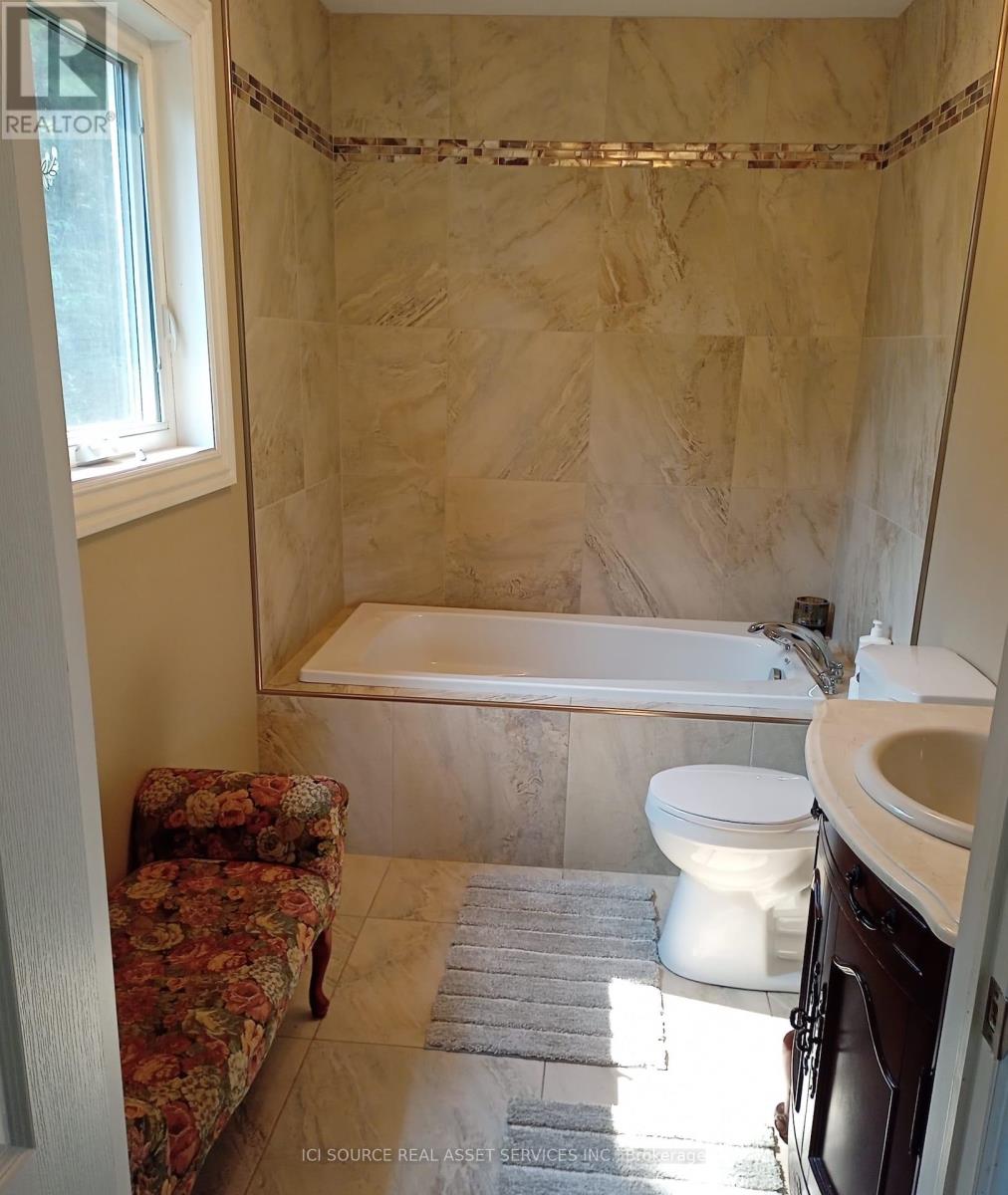 2687 Hwy 11 N, Unorganized Townships, Ontario  P0H 1T0 - Photo 25 - X12510946