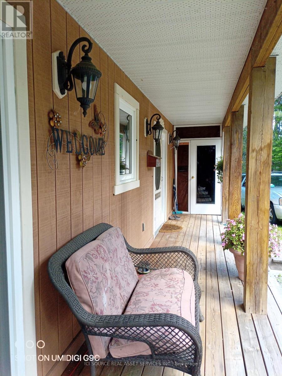 2687 Hwy 11 N, Unorganized Townships, Ontario  P0H 1T0 - Photo 30 - X12510946