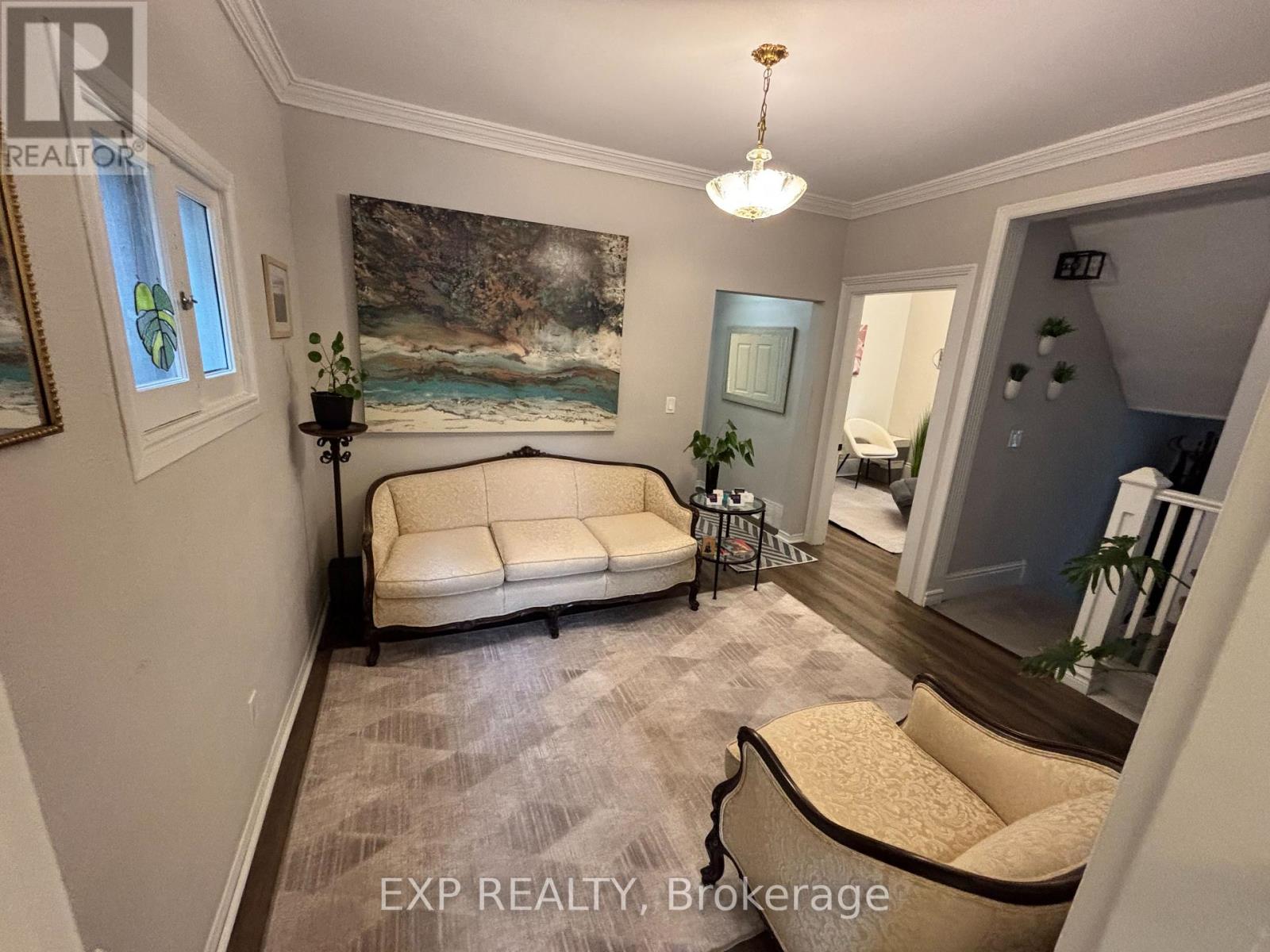 86 Wharncliffe Road S, London South, Ontario  N6J 2K1 - Photo 5 - X12511018