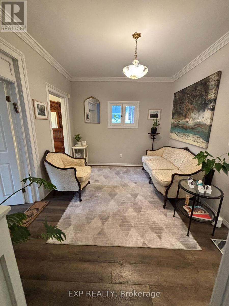 86 Wharncliffe Road S, London South, Ontario  N6J 2K1 - Photo 6 - X12511018