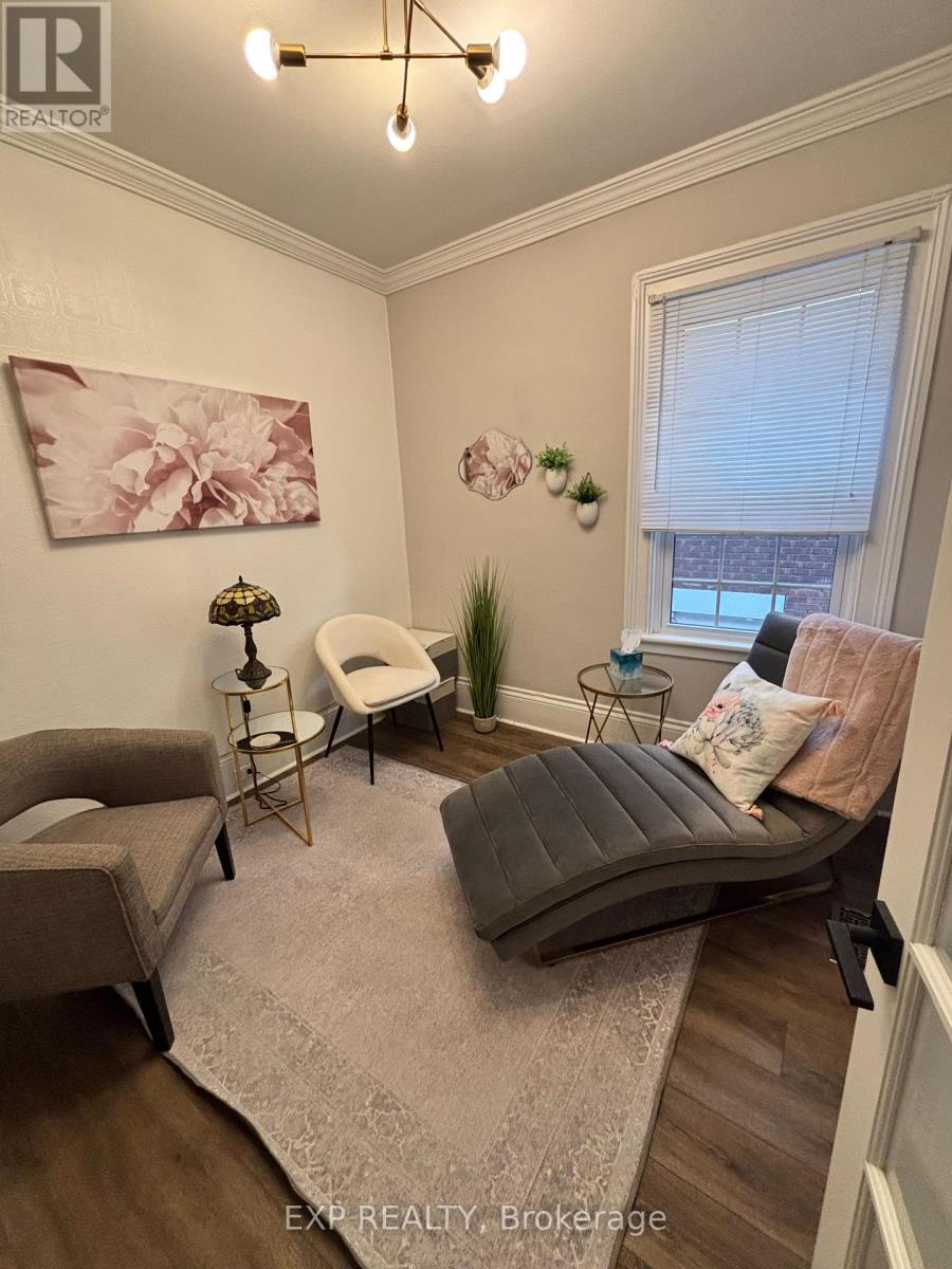 86 Wharncliffe Road S, London South, Ontario  N6J 2K1 - Photo 7 - X12511018