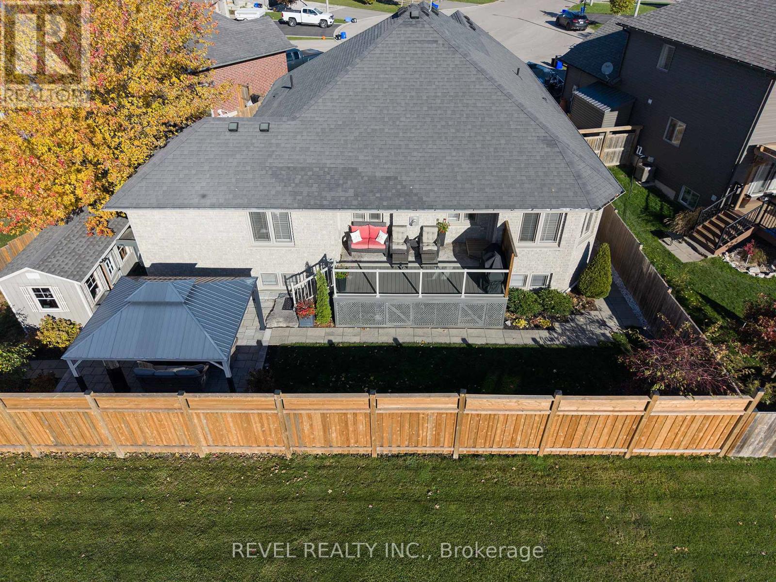 9 Davey Court, Haldimand, Ontario  N0A 1J0 - Photo 42 - X12508862