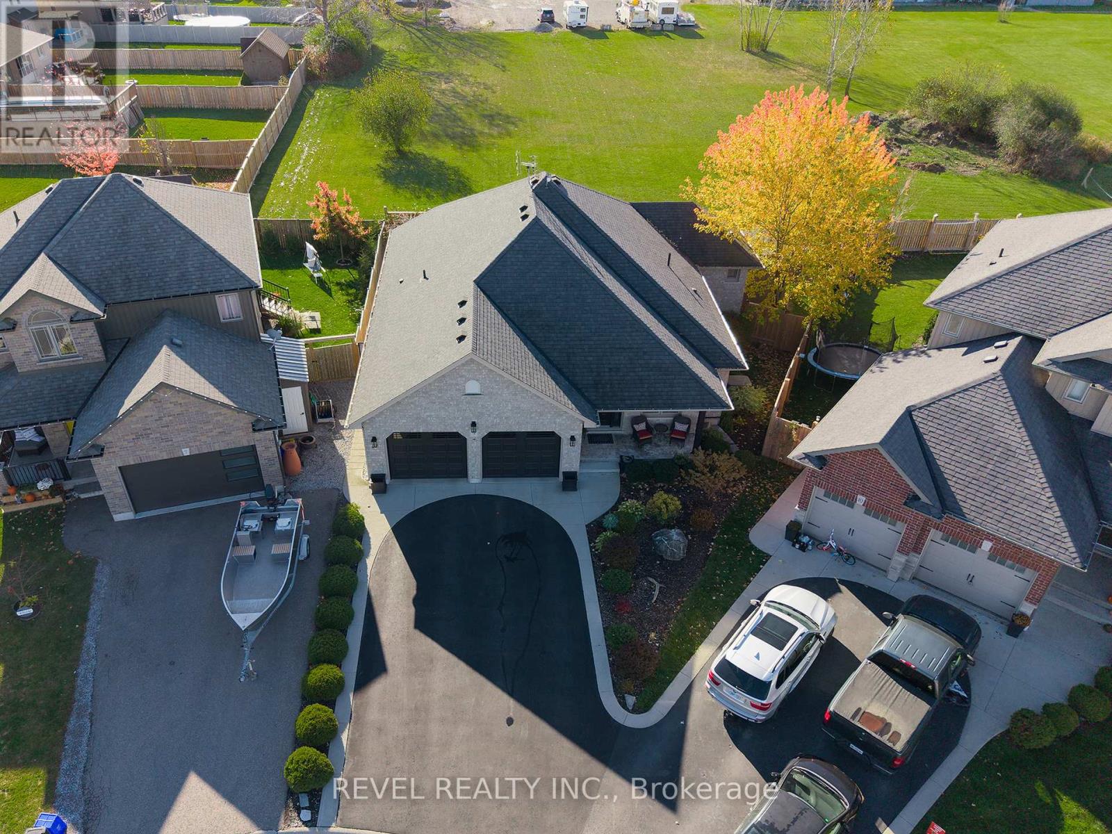 9 Davey Court, Haldimand, Ontario  N0A 1J0 - Photo 38 - X12508862