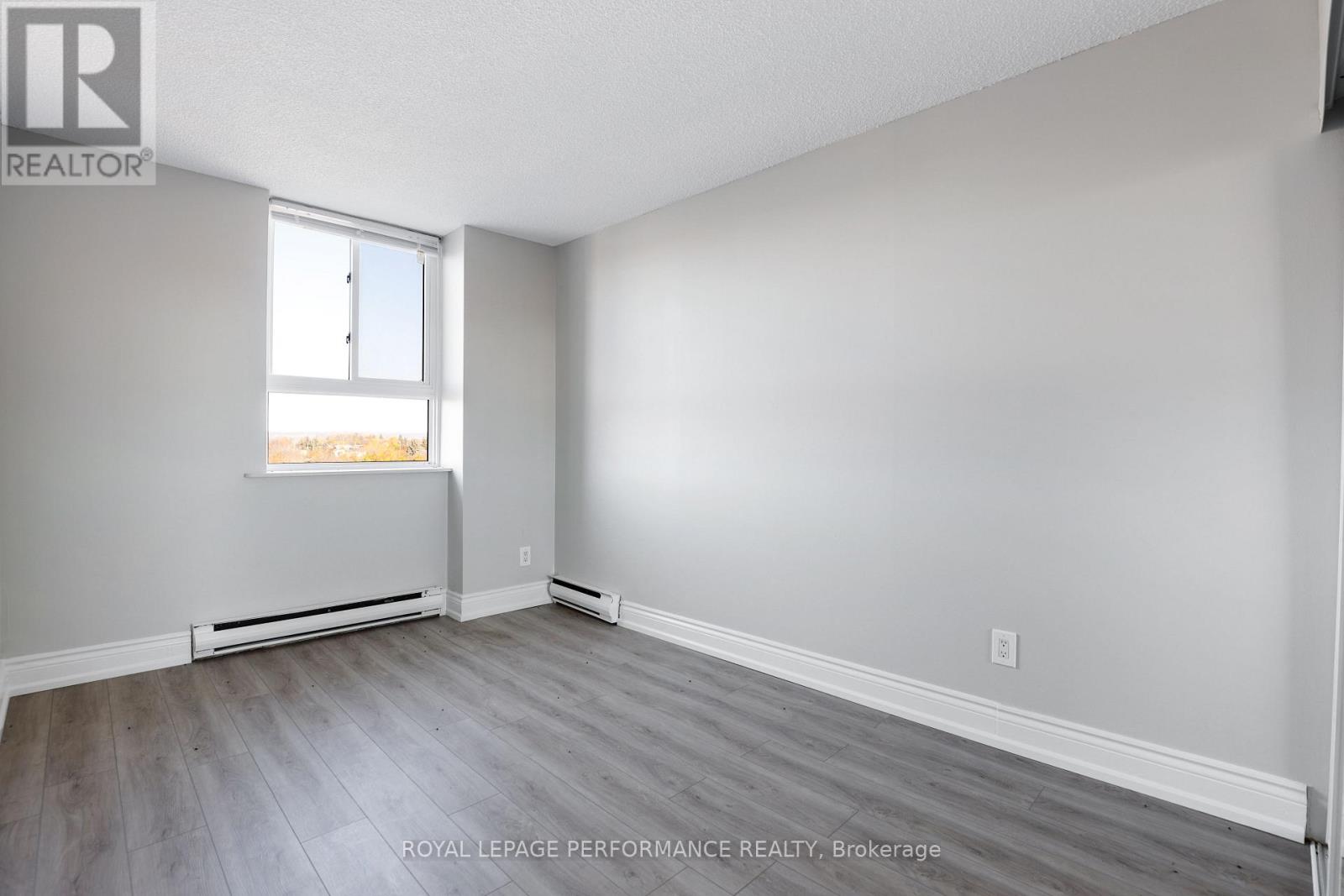 810 - 2020 Jasmine Crescent, Ottawa, Ontario  K1J 8K5 - Photo 26 - X12510986