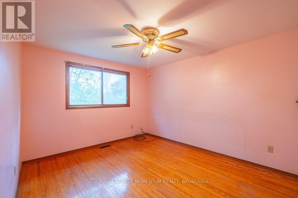 57 Louis Avenue, St. Catharines, Ontario L2M 2N4 - Photo 18 - X12511002