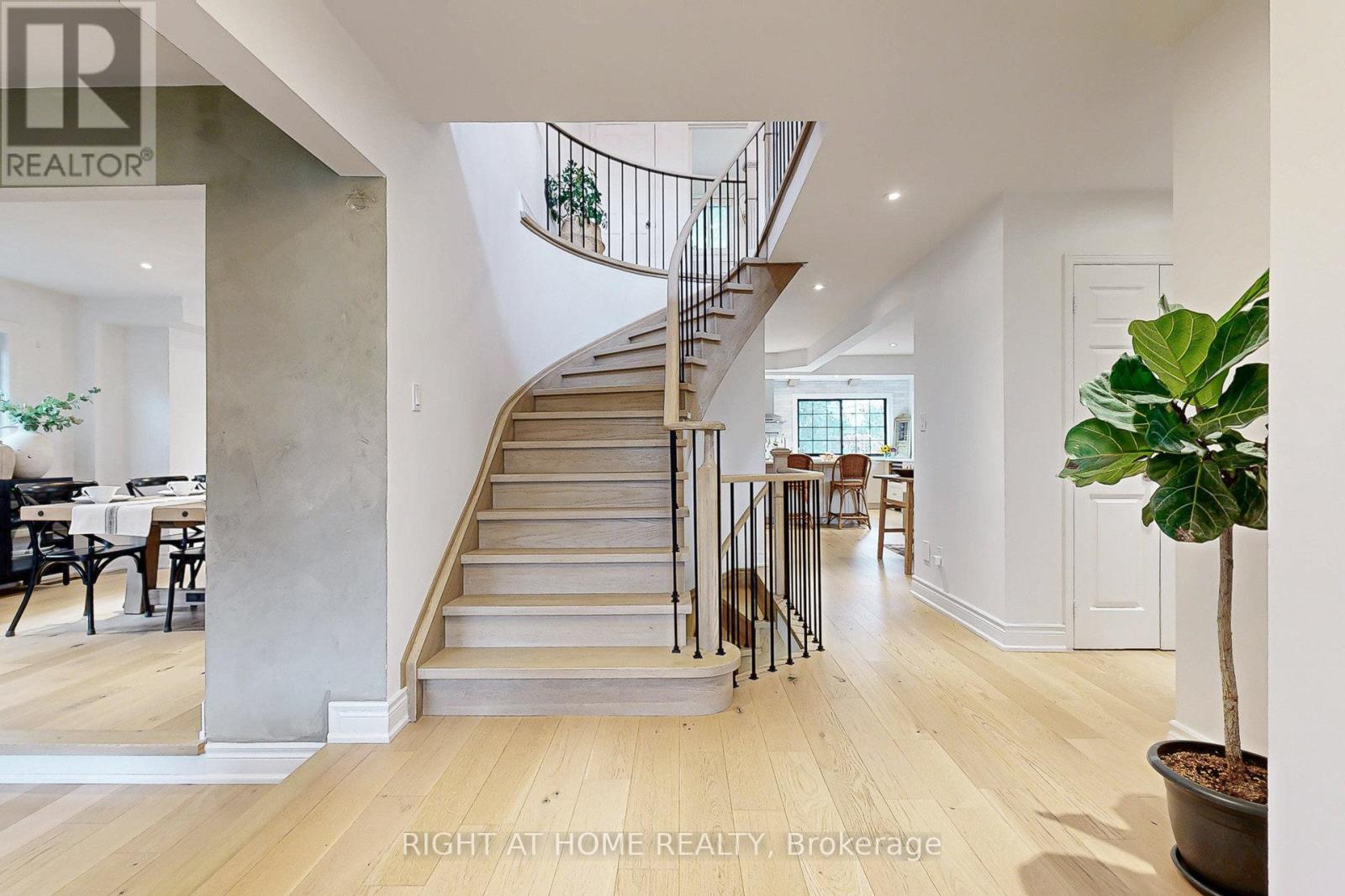 24 Cummings Court, Markham, Ontario  L3T 6S3 - Photo 17 - N12465849