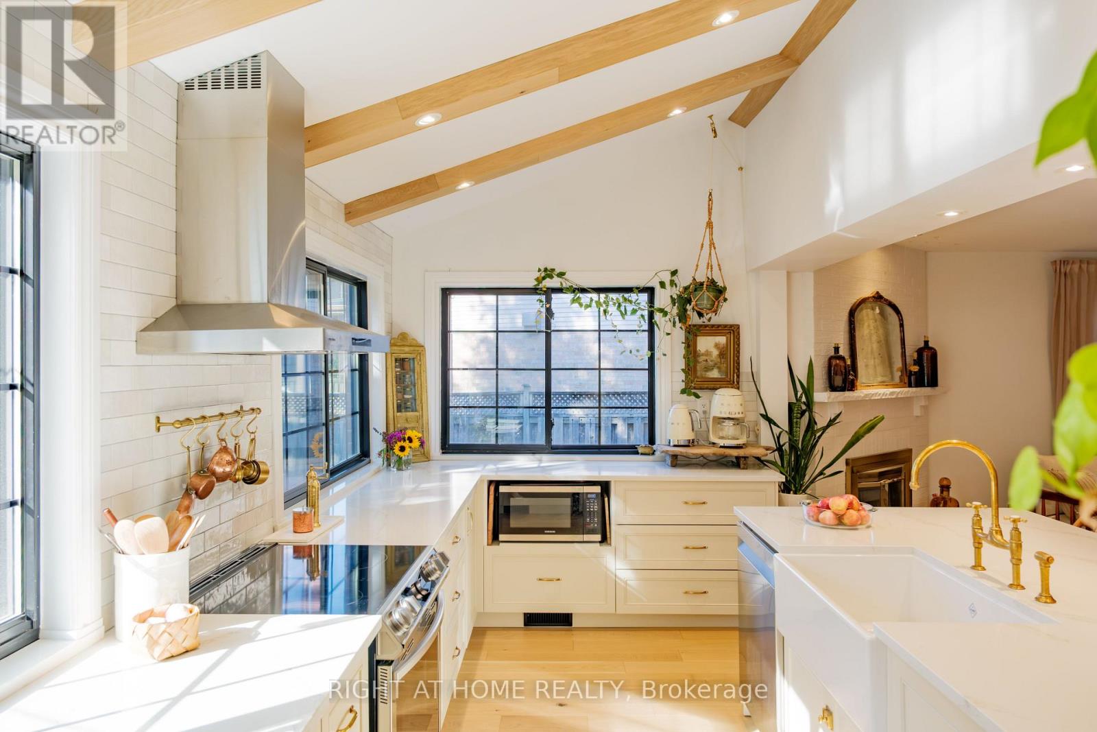 24 Cummings Court, Markham, Ontario  L3T 6S3 - Photo 11 - N12465849