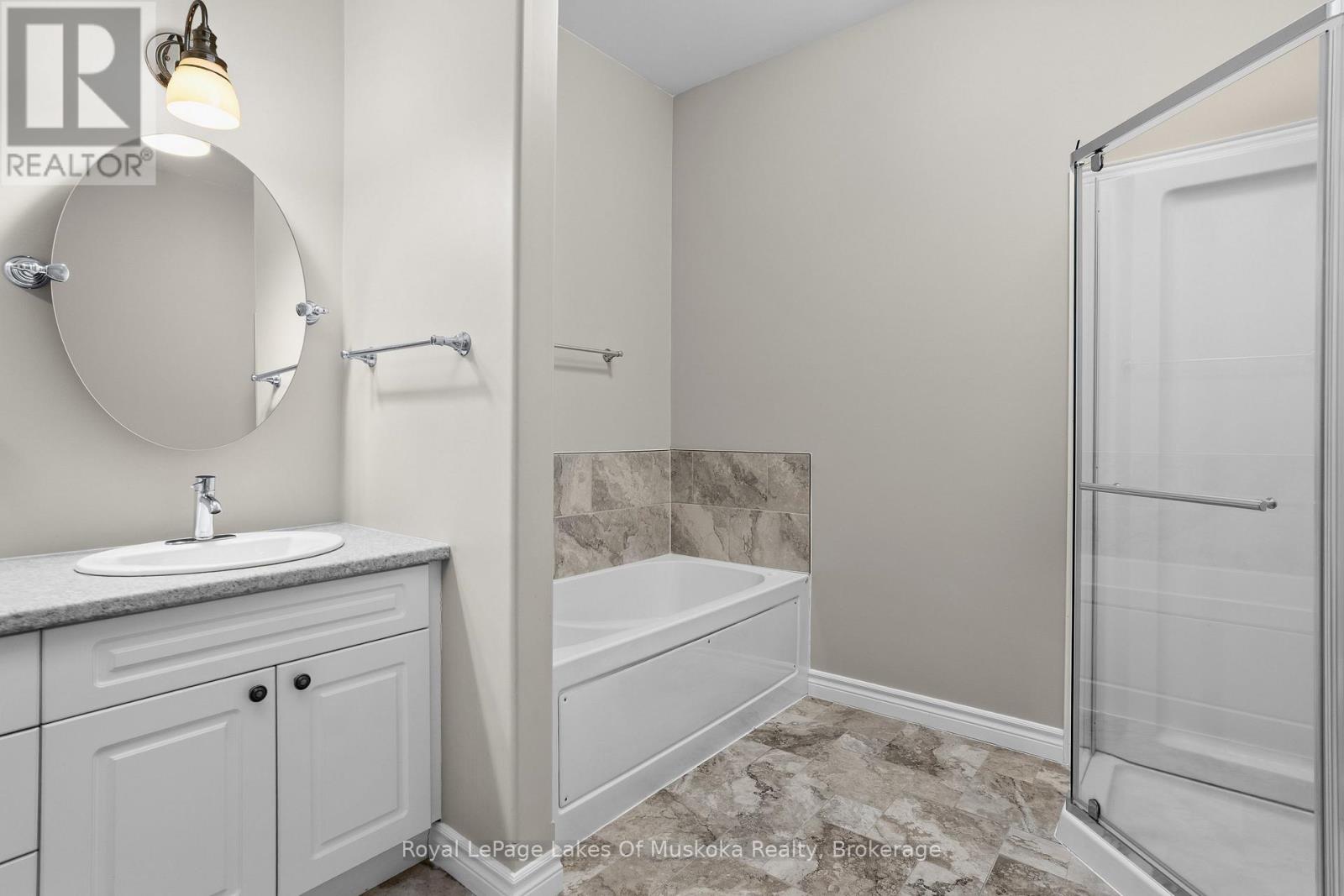 8 - 5 Jordan Lane, Huntsville, Ontario  P1H 1K9 - Photo 18 - X12511016