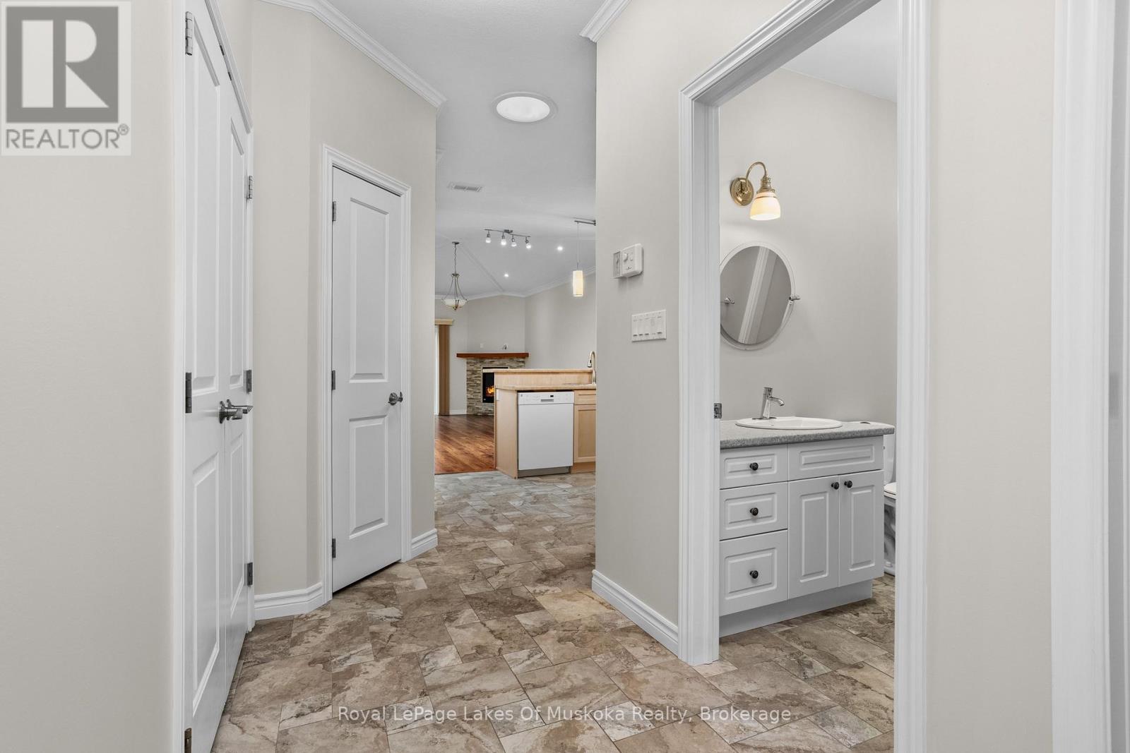 8 - 5 Jordan Lane, Huntsville, Ontario  P1H 1K9 - Photo 21 - X12511016