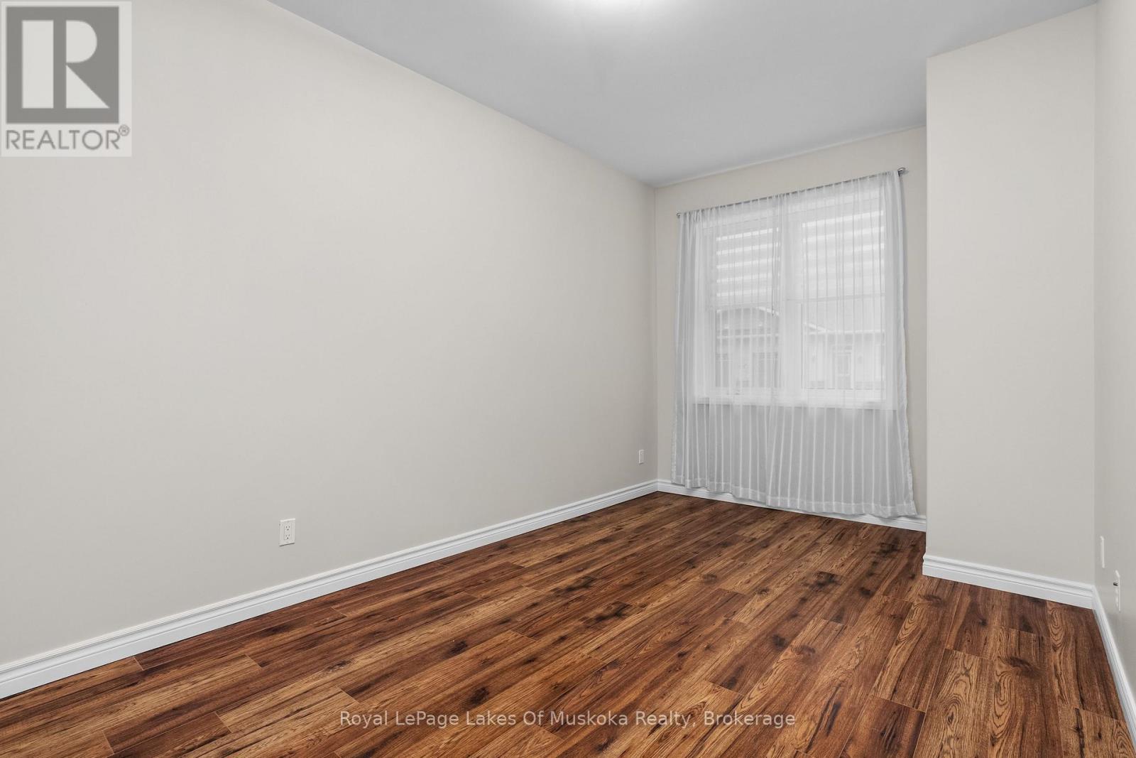 8 - 5 Jordan Lane, Huntsville, Ontario  P1H 1K9 - Photo 24 - X12511016