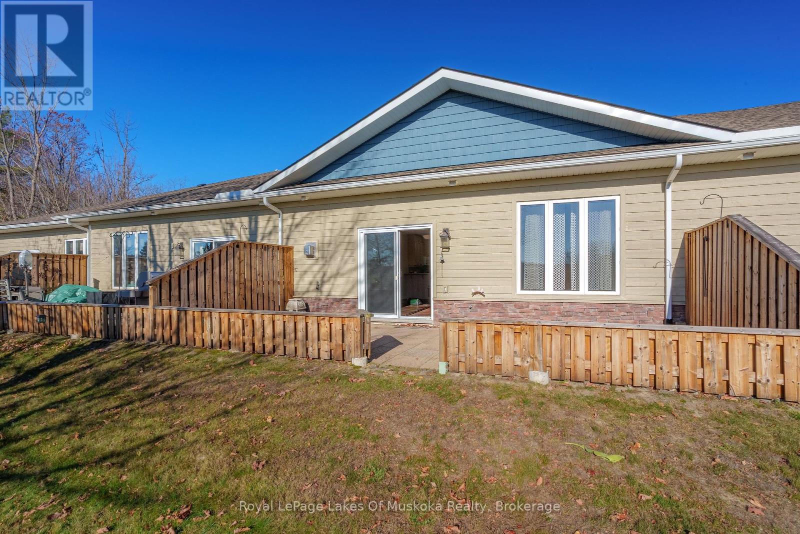 8 - 5 Jordan Lane, Huntsville, Ontario  P1H 1K9 - Photo 4 - X12511016