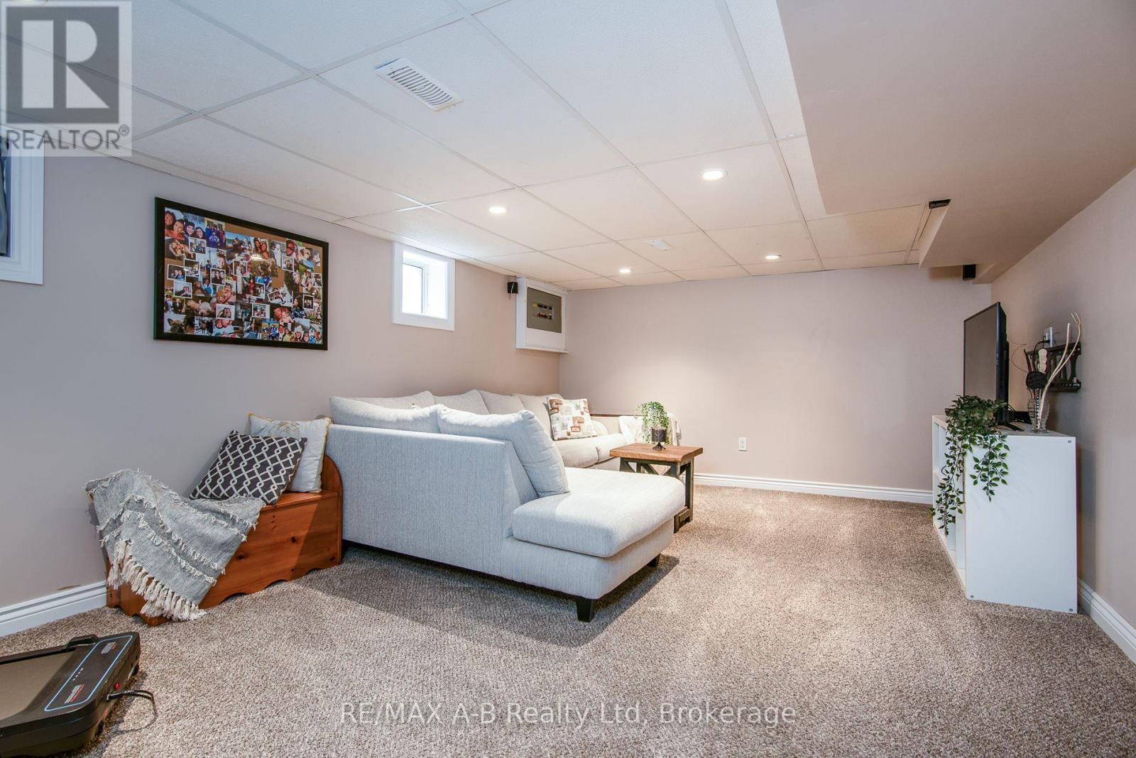 131 Mill Street, Kitchener, Ontario  N2M 3P7 - Photo 34 - X12511034