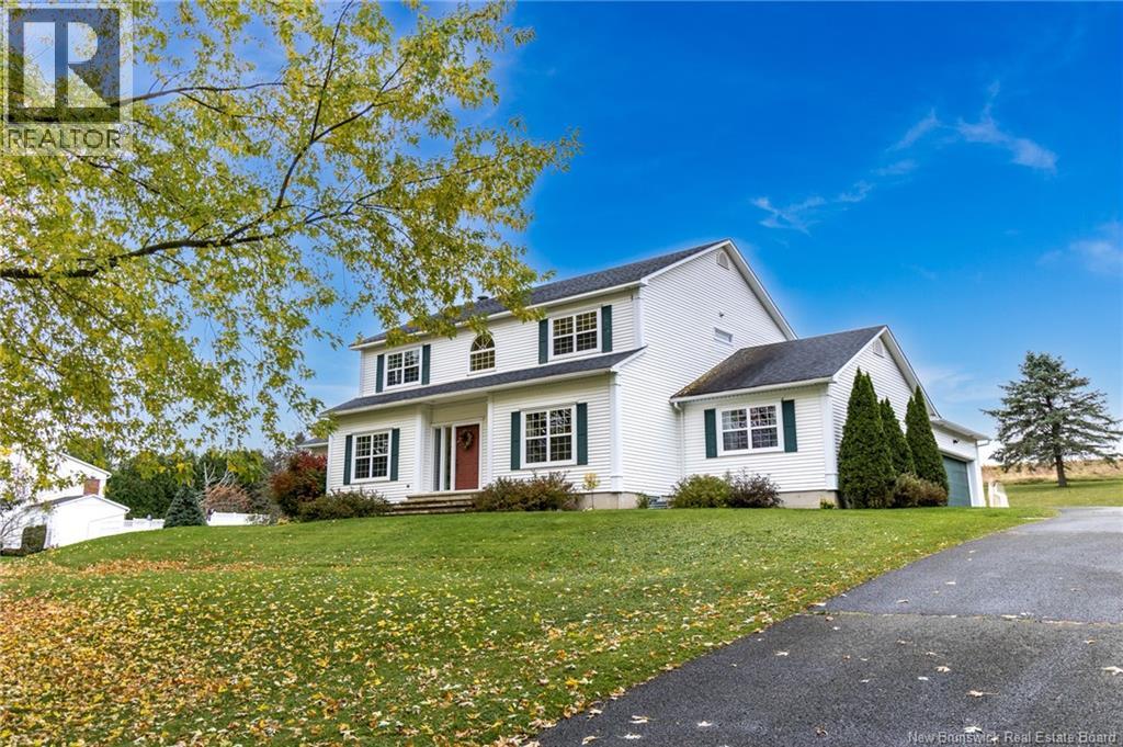 420 Riverview Drive, Florenceville-Bristol, New Brunswick  E7L 3M9 - Photo 1 - NB129688