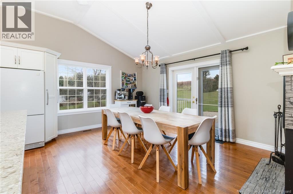 420 Riverview Drive, Florenceville-Bristol, New Brunswick  E7L 3M9 - Photo 7 - NB129688