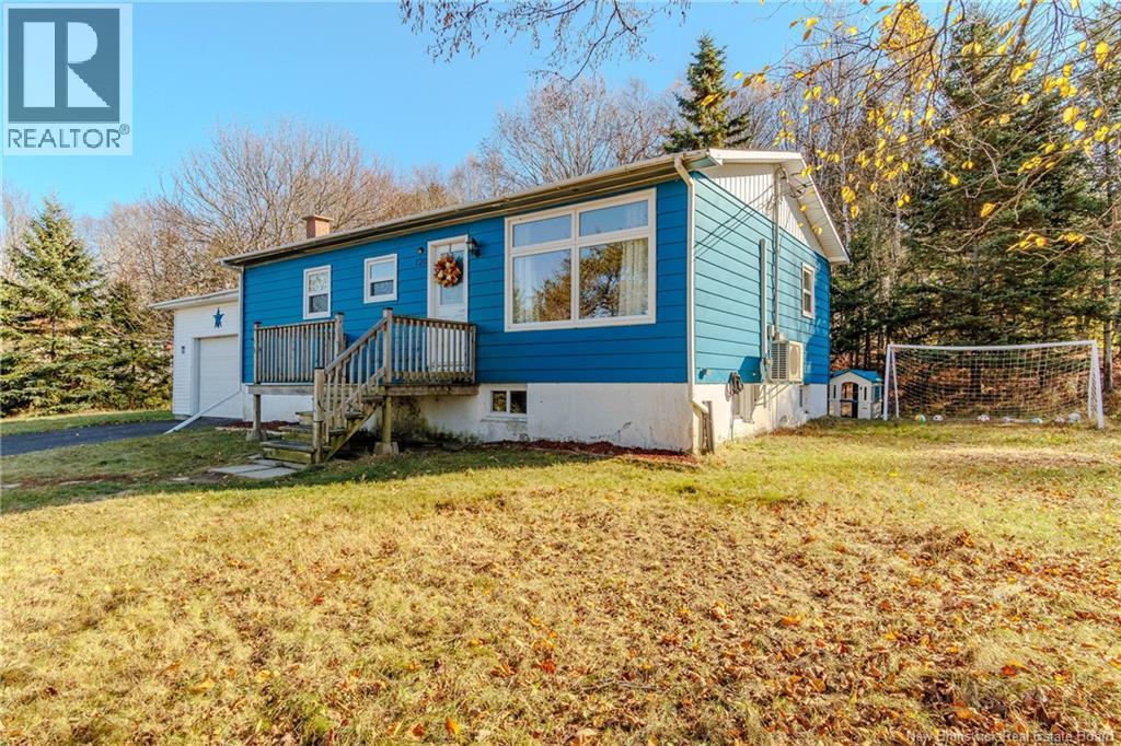 126 Vincent Road, Quispamsis, New Brunswick  E2E 1S8 - Photo 1 - NB129549