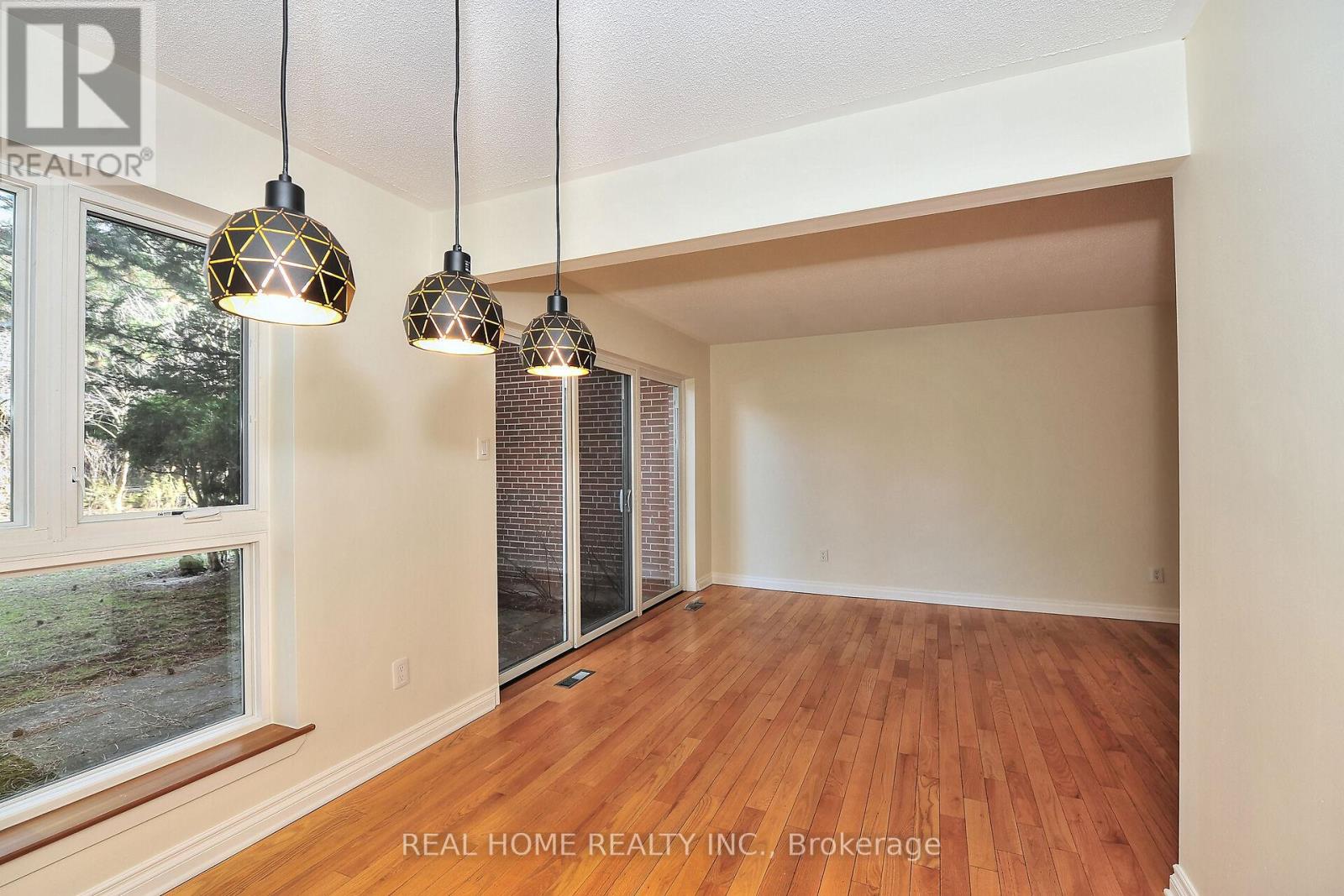 10 Farina Mill Way, Toronto, Ontario  M2L 1S1 - Photo 11 - C12511008