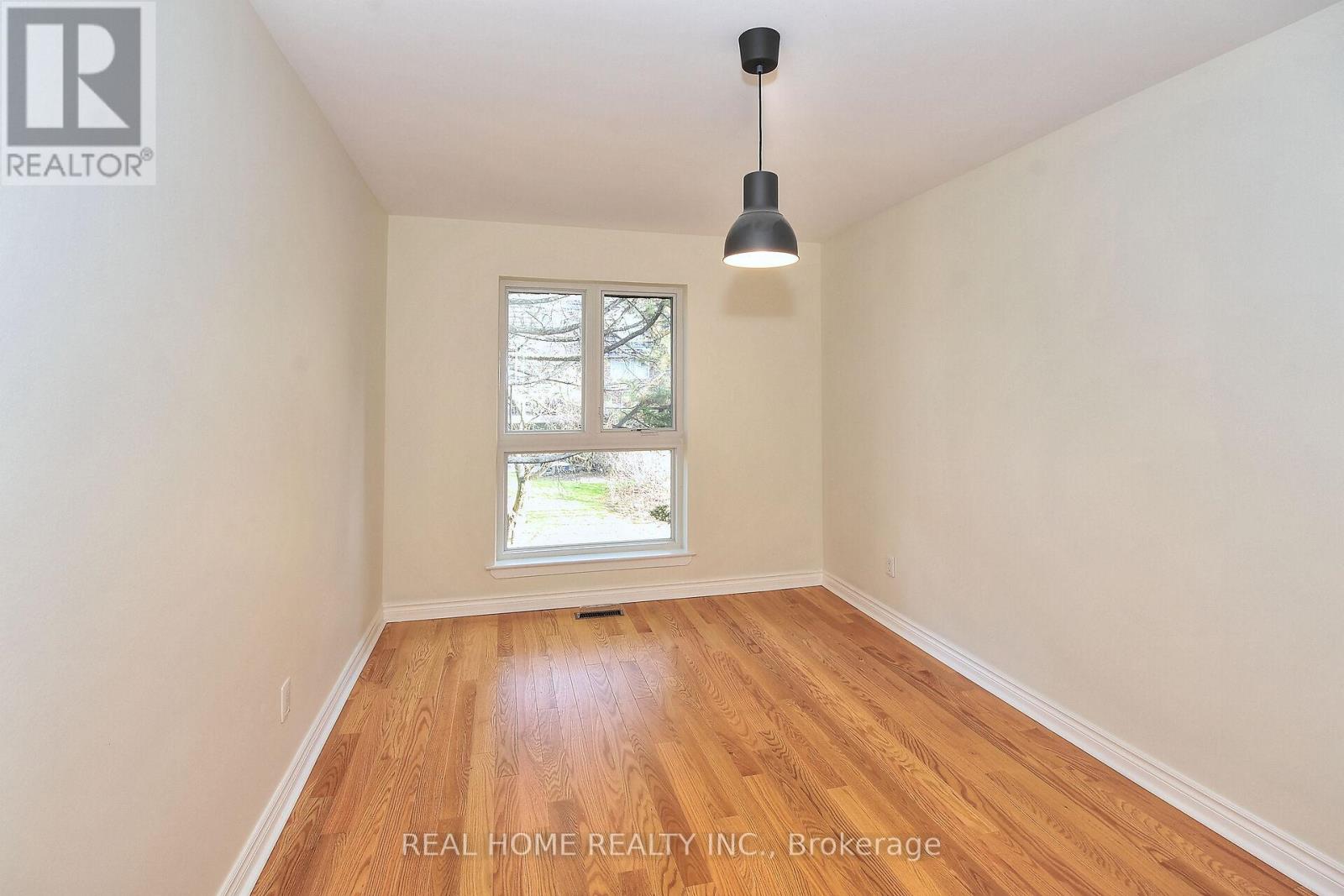 10 Farina Mill Way, Toronto, Ontario  M2L 1S1 - Photo 26 - C12511008