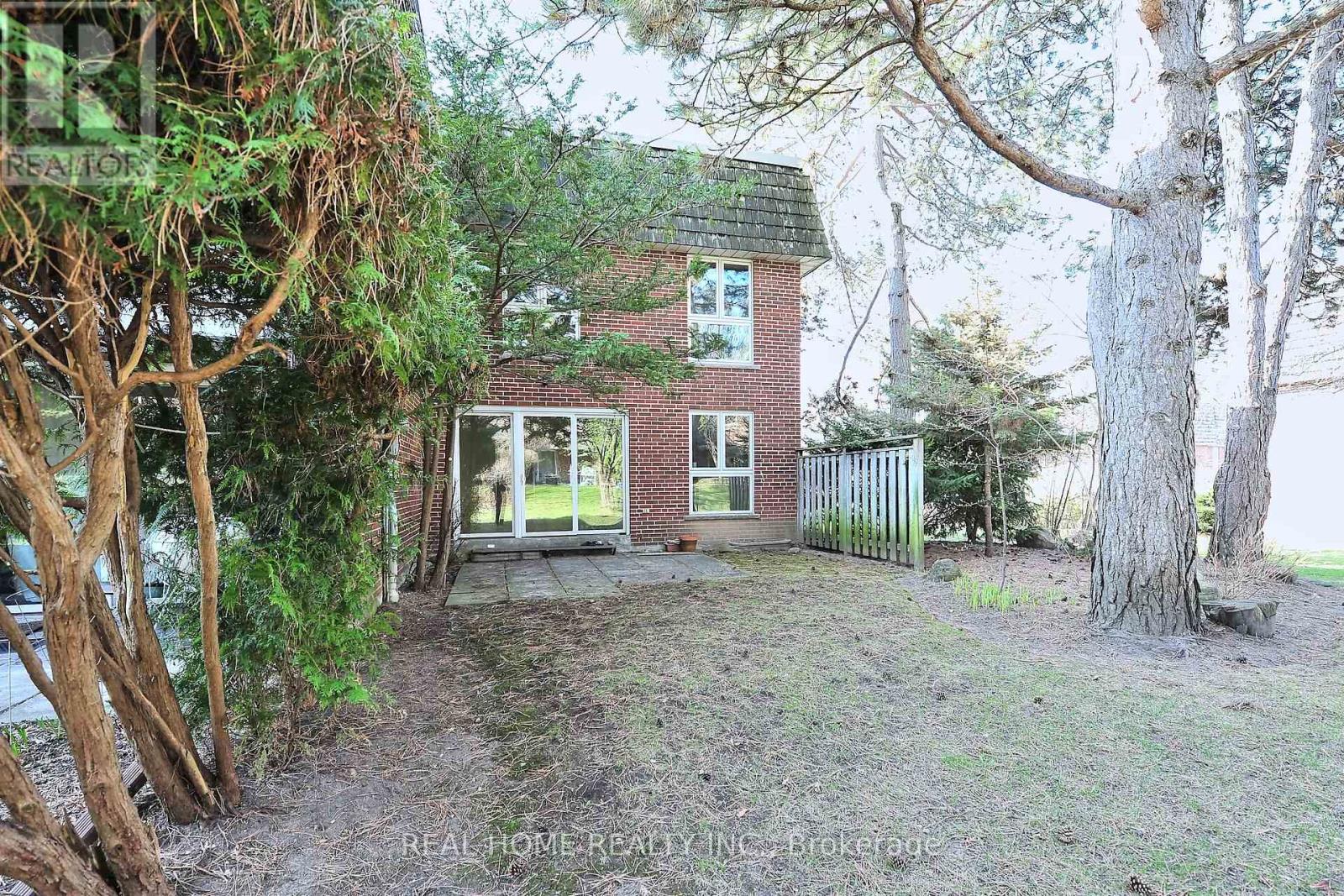 10 Farina Mill Way, Toronto, Ontario  M2L 1S1 - Photo 38 - C12511008