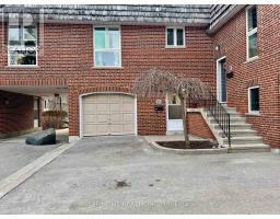 10 FARINA MILL WAY, Toronto, Ontario