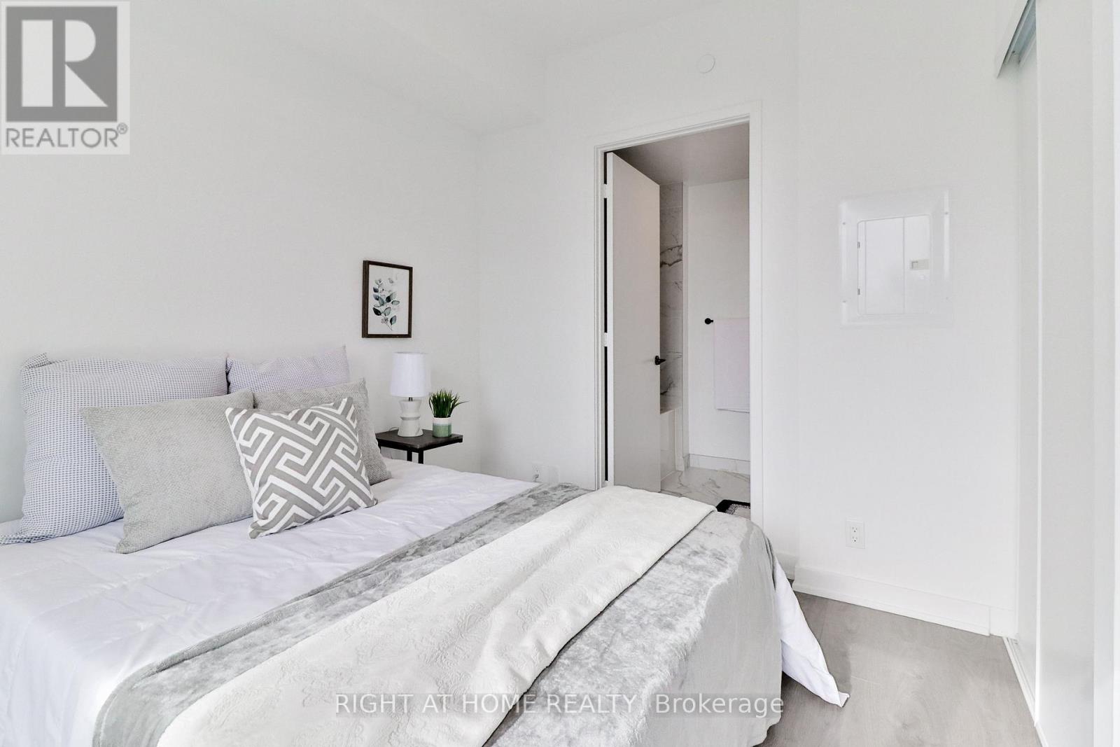 4806 - 108 Peter Street, Toronto, Ontario  M5V 0W2 - Photo 26 - C12511028