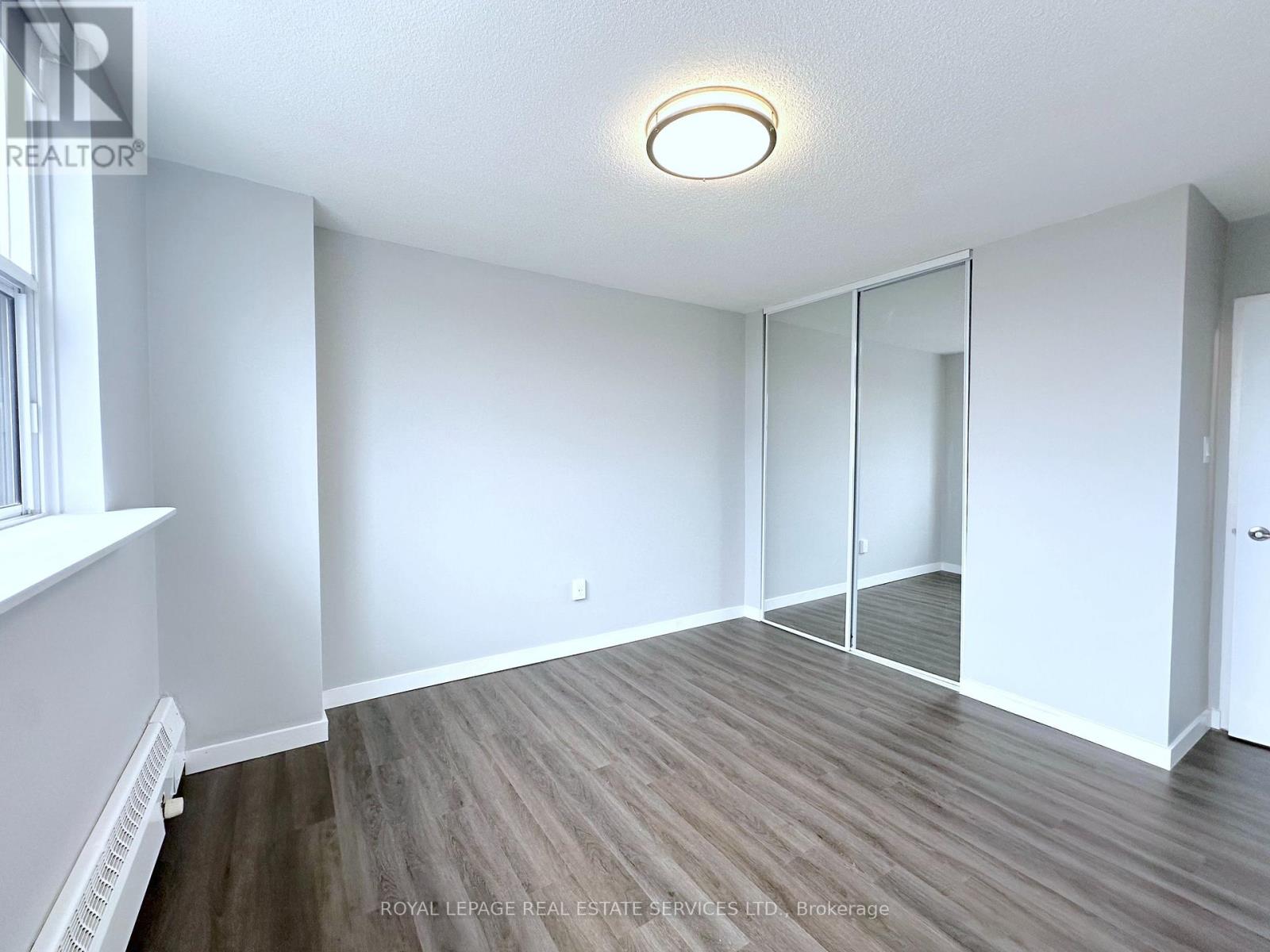 517 - 2575 Danforth Avenue, Toronto, Ontario  M4C 1L5 - Photo 10 - E12510992