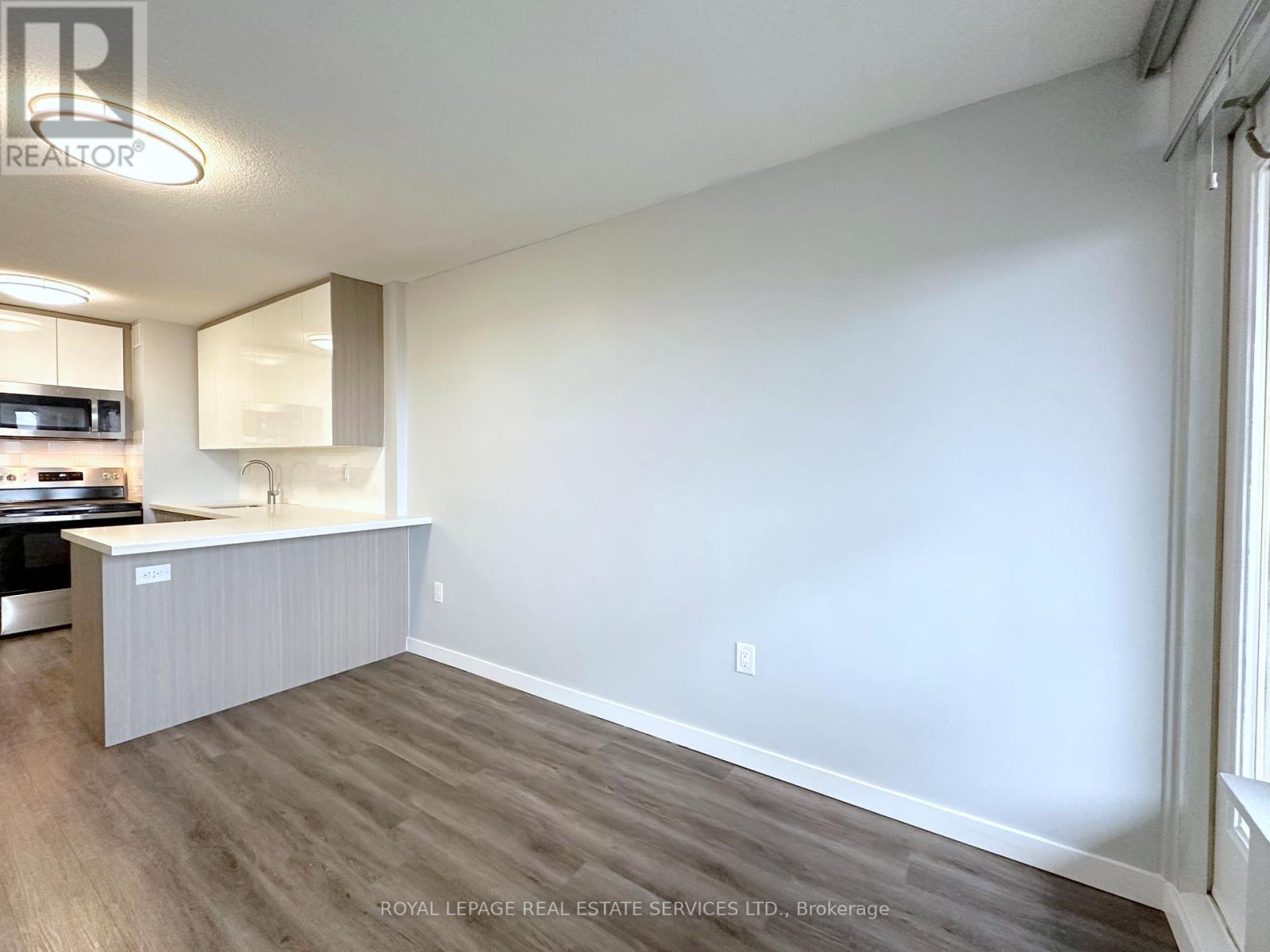 2308 - 275 Main Street, Toronto, Ontario  M4C 4X4 - Photo 3 - E12510994