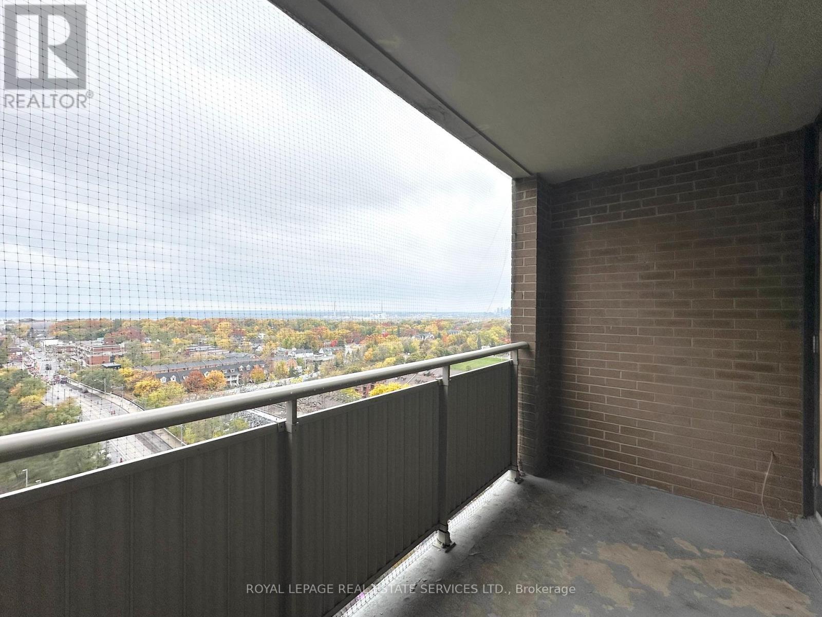 1701 - 275 Main Street, Toronto, Ontario  M4C 4X4 - Photo 10 - E12510996