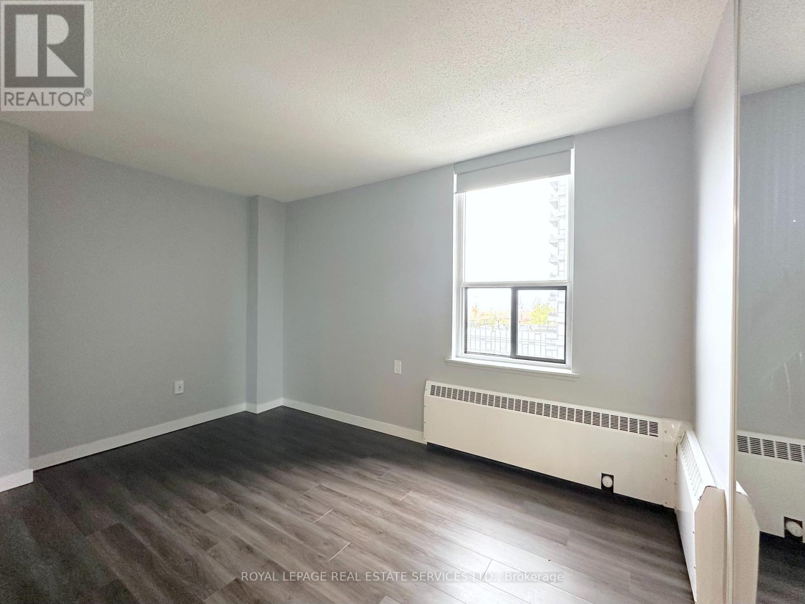 1701 - 275 Main Street, Toronto, Ontario  M4C 4X4 - Photo 7 - E12510996