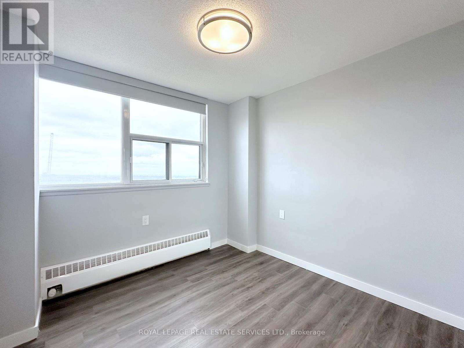 2301 - 265 Main Street, Toronto, Ontario  M4C 4X3 - Photo 11 - E12510998