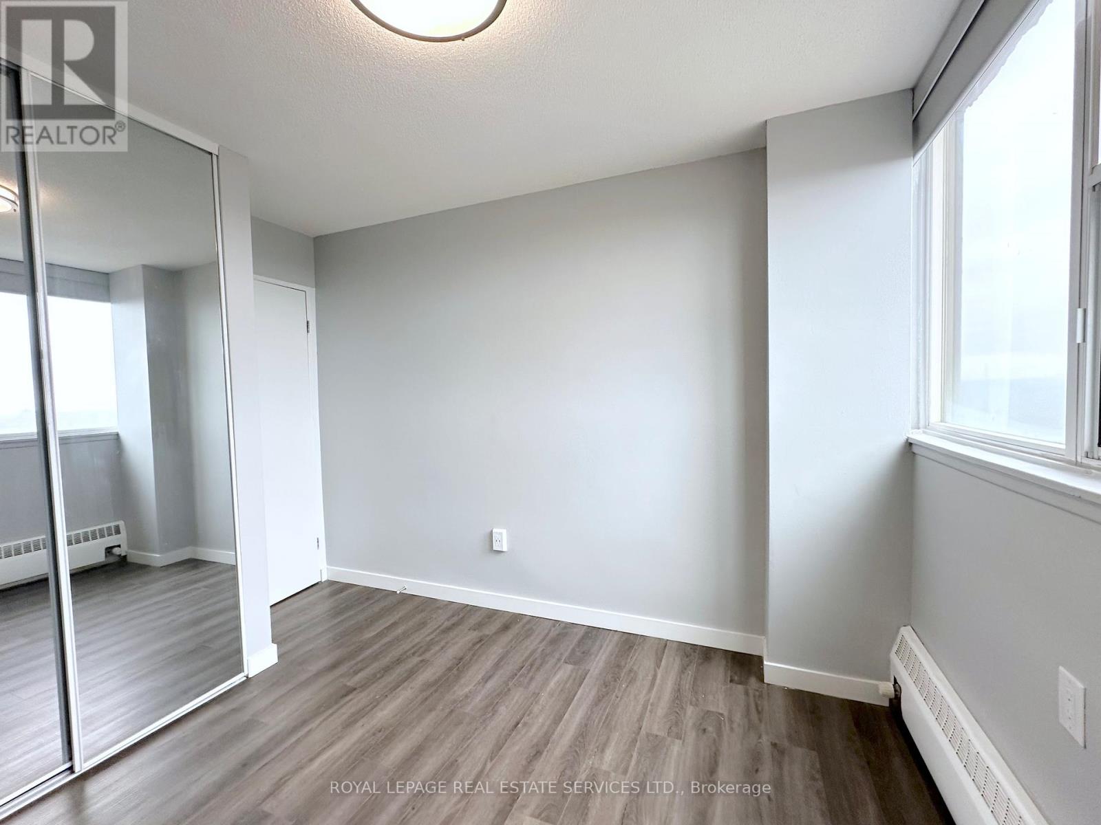 2301 - 265 Main Street, Toronto, Ontario  M4C 4X3 - Photo 12 - E12510998