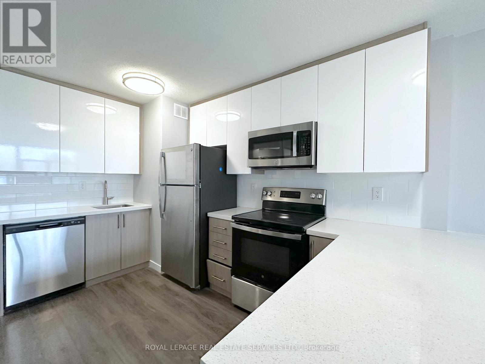 510 - 265 Main Street, Toronto, Ontario  M4C 4X3 - Photo 2 - E12511000