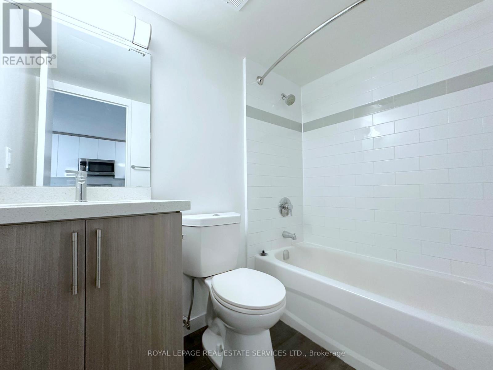 510 - 265 Main Street, Toronto, Ontario  M4C 4X3 - Photo 7 - E12511000