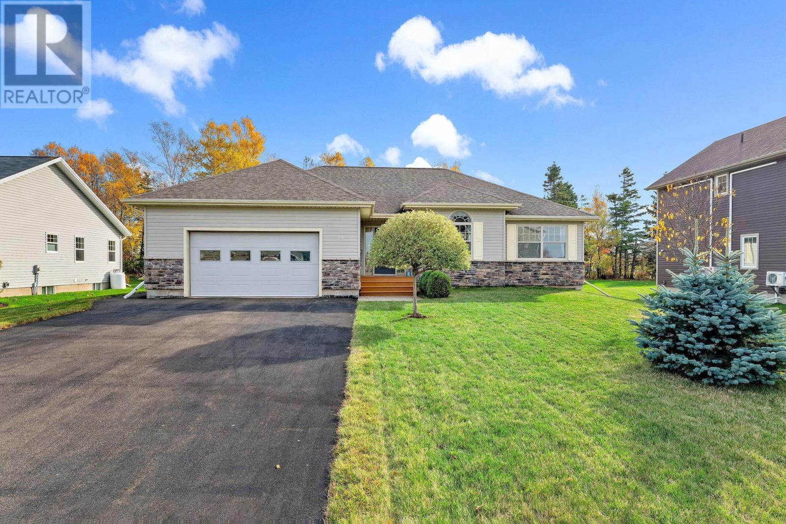 65 Southampton Drive, Stratford, Prince Edward Island