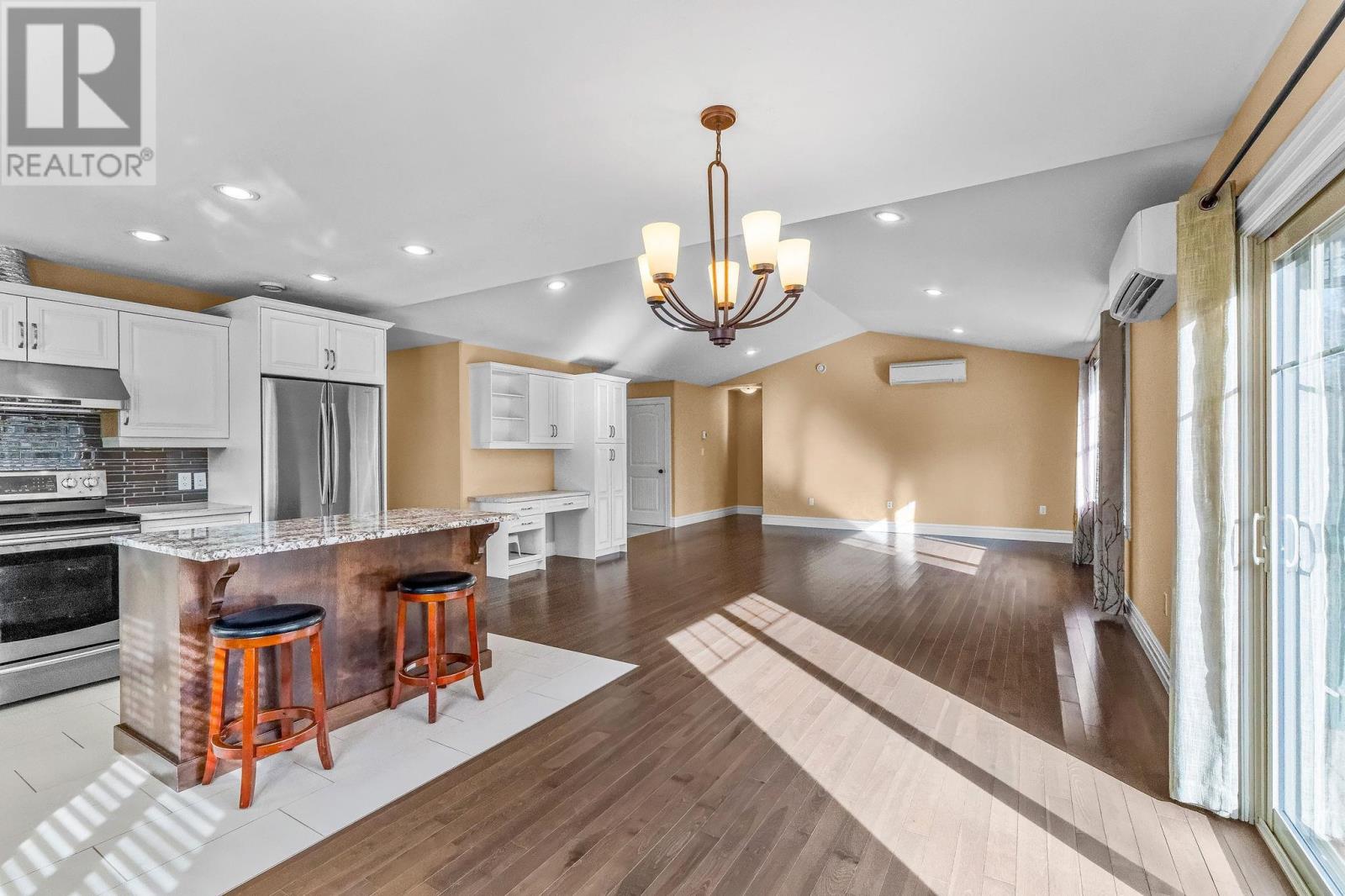 65 Southampton Drive, Stratford, Prince Edward Island  C1B 0B2 - Photo 8 - 202527308