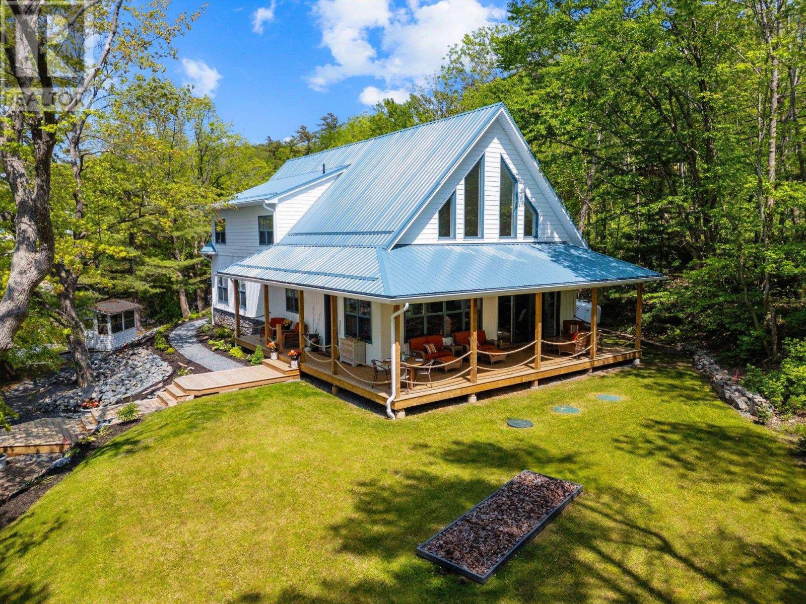 2881 Highway 2, Fall River, Nova Scotia  B2T 1W3 - Photo 1 - 202514481