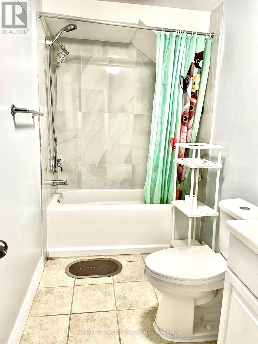 Unknown Address, ,     - Photo 3 - N12510984