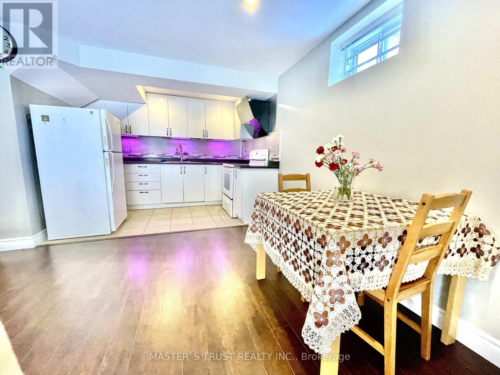 Unknown Address, ,     - Photo 7 - N12510984