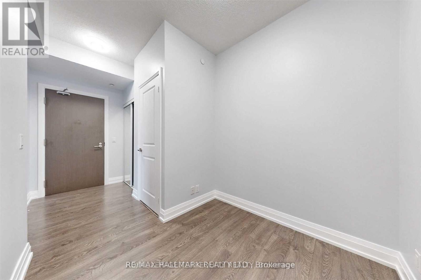 909 - 7890 Bathurst Street, Vaughan, Ontario  L4J 0J8 - Photo 4 - N12511032